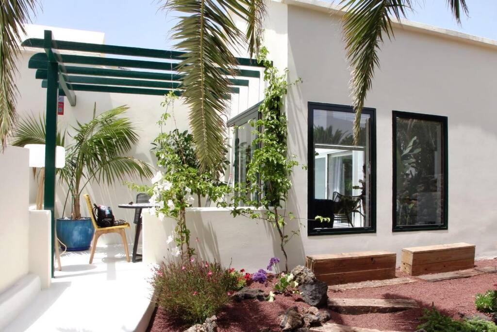 Vila Unique, Stylish & Calm El Estanque By The Sea, Adults Only Costa Teguise Exteriér fotografie